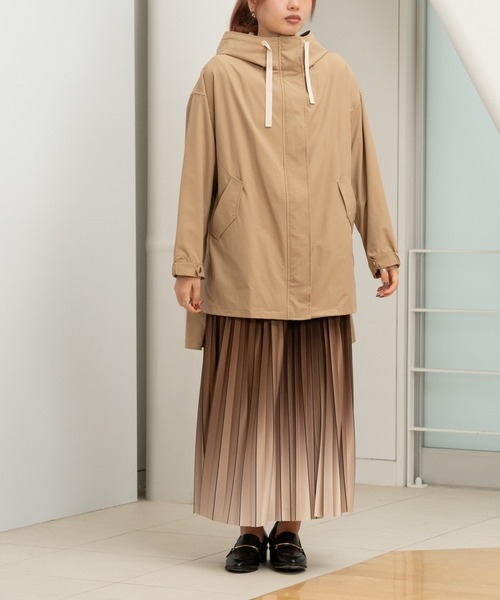 STRAWBERRY-FIELDS（ストロベリーフィールズ）の「2wayサーブルクロス撥水（マウンテンパーカー・レディース・ネイビー/ブラウン/サックスブルー・2）」の14枚目の写真