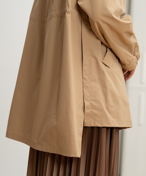 STRAWBERRY-FIELDS（ストロベリーフィールズ）の「2wayサーブルクロス撥水（マウンテンパーカー・レディース・ネイビー/ブラウン/サックスブルー・2）」の13枚目の写真