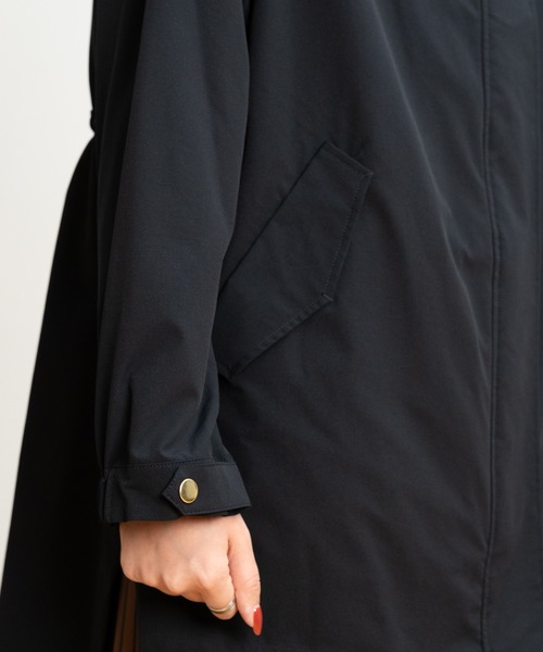 STRAWBERRY-FIELDS（ストロベリーフィールズ）の「2wayサーブルクロス撥水（マウンテンパーカー・レディース・ネイビー/ブラウン/サックスブルー・2）」の19枚目の写真