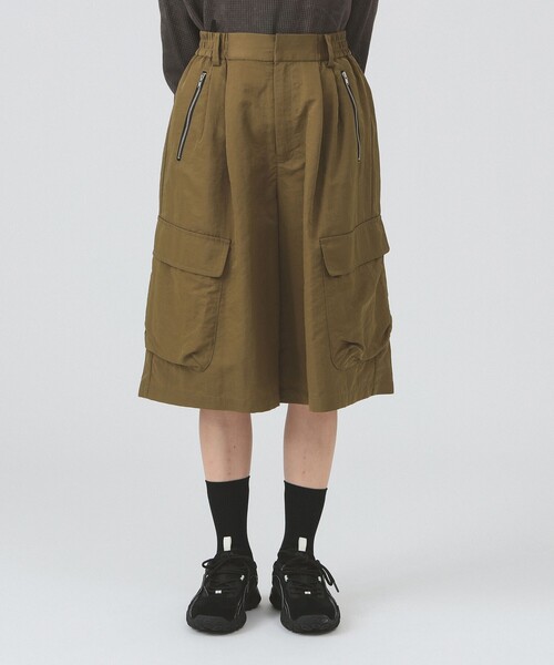 Ray BEAMS（レイビームス）の「カーゴ ハーフ パンツ（カーゴパンツ・レディース・オリーブ/ブラック・1/0）」の16枚目の写真