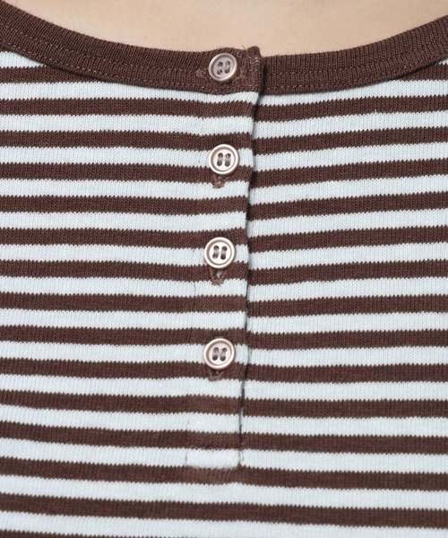 niko and...（ニコアンド）の「コットンヘンリーネックプルオーバー（Tシャツ/カットソー・レディース・レッド/ライトブルー/ネイビー・FREE）」の5枚目の写真