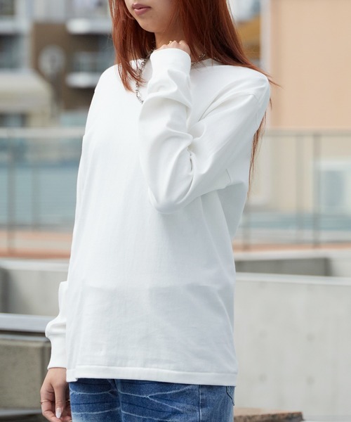 HANES(ヘインズ)の「【入庫禁止】Hanes/ヘインズ T-SHIRTS 7.0oz クルーネック ロングスリーブTシャツ 秋 秋服 2026年秋冬(Tシャツ/カットソー・メンズ・ブラック/ホワイト・M/L/XL)」の4枚目の写真