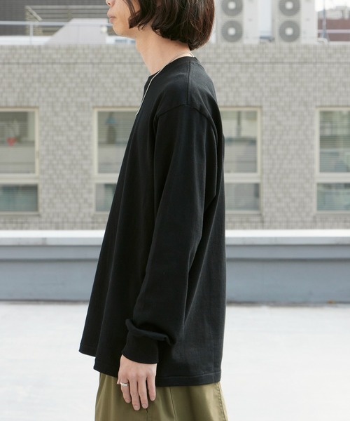 HANES(ヘインズ)の「【入庫禁止】Hanes/ヘインズ T-SHIRTS 7.0oz クルーネック ロングスリーブTシャツ 秋 秋服 2026年秋冬(Tシャツ/カットソー・メンズ・ブラック/ホワイト・M/L/XL)」の17枚目の写真