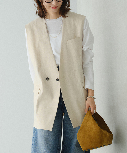 VERMEIL par iena（ヴェルメイユパーイエナ）の「Clean Linen ベスト（ベスト・レディース・ベージュ/キャメル・FREE）」の10枚目の写真