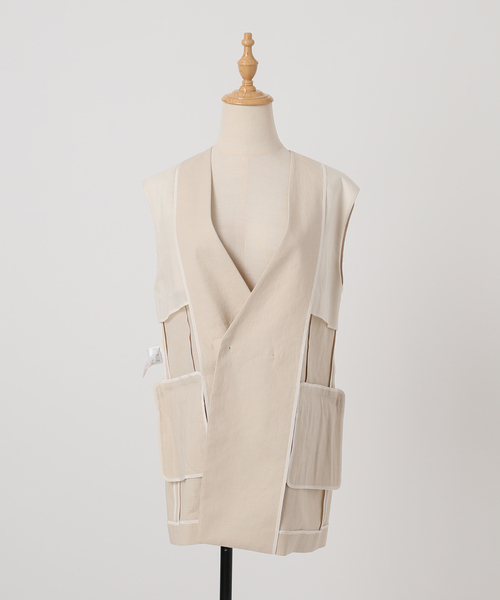 VERMEIL par iena（ヴェルメイユパーイエナ）の「Clean Linen ベスト（ベスト・レディース・ベージュ/キャメル・FREE）」の19枚目の写真
