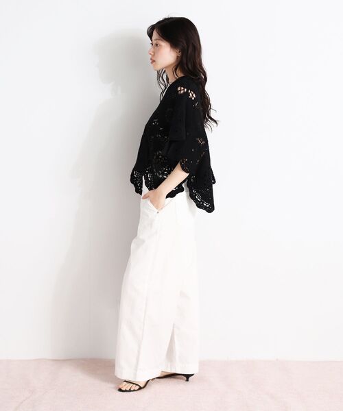 le.coeur blanc(ルクールブラン)の「TORRAZZO DONNAクロシェレースブラウス(シャツ/ブラウス・レディース・ブラック/アイボリー・38)」の9枚目の写真