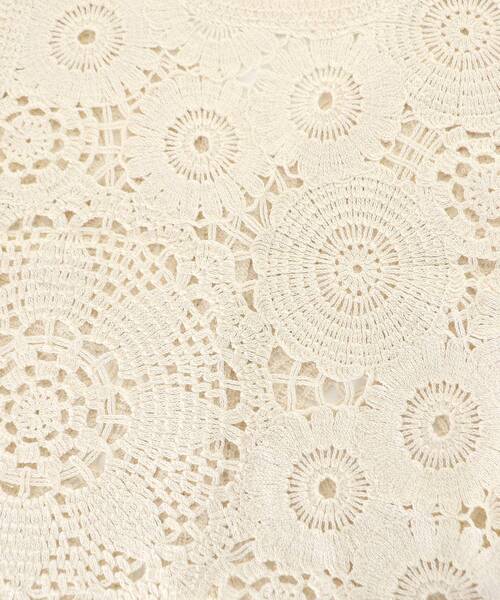 le.coeur blanc(ルクールブラン)の「TORRAZZO DONNAクロシェレースブラウス(シャツ/ブラウス・レディース・ブラック/アイボリー・38)」の16枚目の写真