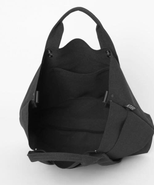 URBAN RESEARCH（アーバンリサーチ）の「KARRI AMIACALVA　2 WAYT TOTE M（トートバッグ・メンズ・グレー/ブラック・FREE）」の8枚目の写真