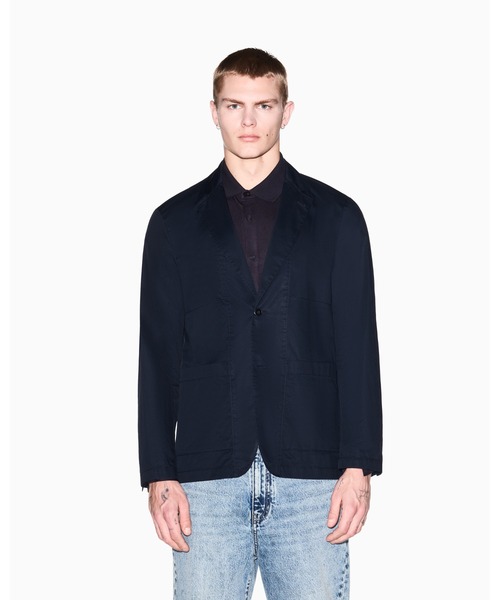 ARMANI EXCHANGE(アルマーニエクスチェンジ)の「【A|X アルマーニ エクスチェンジ】WE コットンツイル シングルブレストジャケット(テーラードジャケット・メンズ・オフホワイト/ダークネイビー・36/42/38/40/34inch)」の2枚目の写真