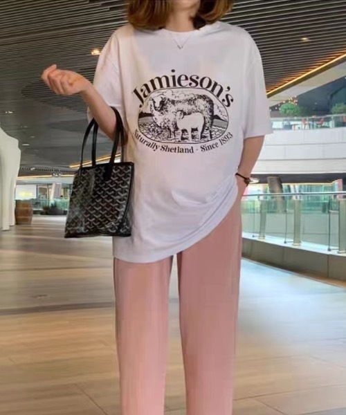 Teem Store(チームストア)の「カレッジロゴアニマルプリントオーバーサイズTシャツ(Tシャツ/カットソー・レディース・グリーン/ホワイト/ブラック/ワイン/ピンク・F)」の13枚目の写真