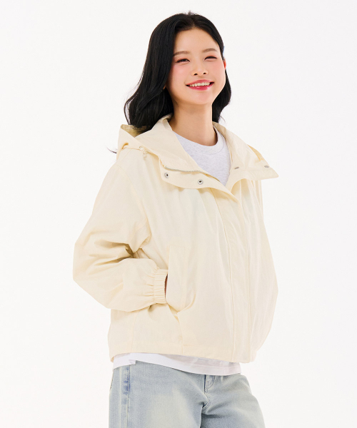 CHASECULT（チェイスカルト）の「レディース シャーリングフードジャンパー-FARG4161B0A（パーカー・レディース・アイボリー・90/85）」の3枚目の写真