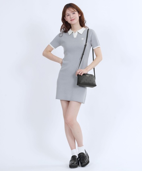 MARY QUANT（マリークワント）の「シンプルエンボスデイジー ポシェット（ショルダーバッグ・レディース・ベージュ/ライトブルー/ブラック・FREE）」の7枚目の写真