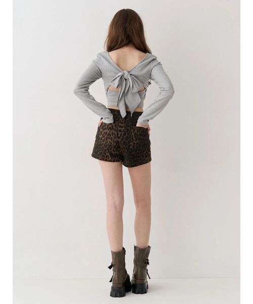 EVRIS（エヴリス）の「【パッド付】2WAYバックリボンスクエアネックリブトップス（Tシャツ/カットソー・レディース・グレー/ブラック/ホワイト/ピンク・FREE）」の9枚目の写真