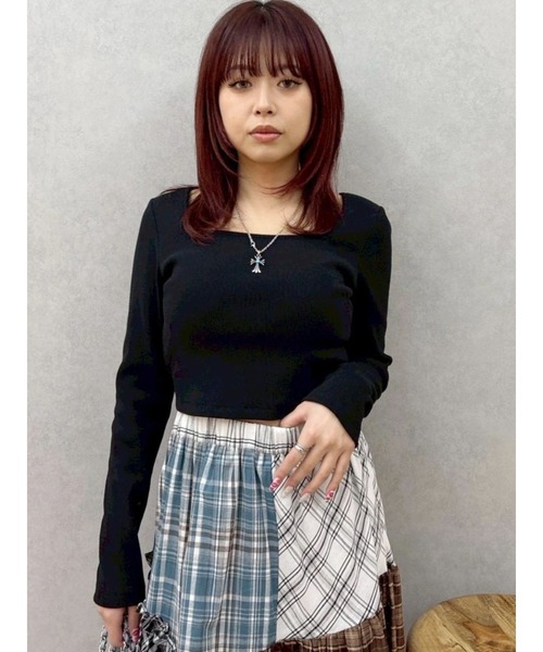 EVRIS(エヴリス)の「【パッド付】2WAYバックリボンスクエアネックリブトップス 春服(Tシャツ/カットソー・レディース・グレー/ブラック/ホワイト/ピンク・FREE)」の1枚目の写真