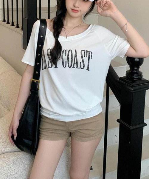 Songe（ソンジュ）の「ロゴプリントワンショルダー半袖Tシャツ（Tシャツ/カットソー・レディース・ネイビー/ブラック/ホワイト・M/L）」の13枚目の写真