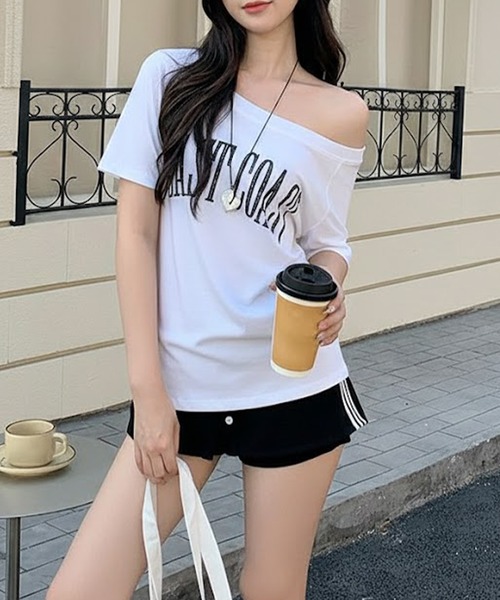 Songe（ソンジュ）の「ロゴプリントワンショルダー半袖Tシャツ（Tシャツ/カットソー・レディース・ネイビー/ブラック/ホワイト・M/L）」の14枚目の写真