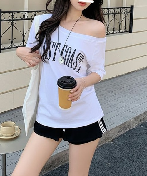 Songe（ソンジュ）の「ロゴプリントワンショルダー半袖Tシャツ（Tシャツ/カットソー・レディース・ネイビー/ブラック/ホワイト・M/L）」の15枚目の写真