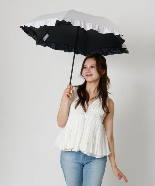 dazzlin（ダズリン）の「【dazzlin(ダズリン)】無地アーチフリル晴雨兼用傘（折りたたみ傘）（折りたたみ傘・レディース・ホワイト/スモークピンク/ブラック/ミント・FREE）」の8枚目の写真