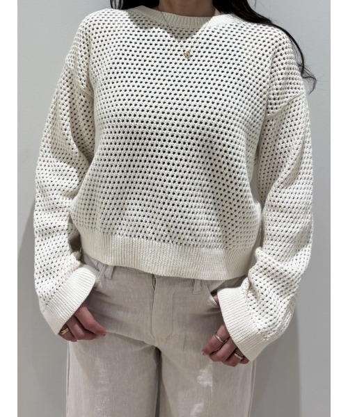 GAP(ギャップ)の「コットン100% クロシェ リラックスフィットセーター(ニット/セーター・レディース・ブラック/アイボリー・XS/S/M/L/XL/XXS)」の15枚目の写真