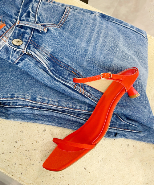 LE TALON（ルタロン）の「3.5cmWストラップサンダル（サンダル・レディース・ブラック×ブラック/ナチュラル/ブラウン/レッド・X-SMALL/SMALL/MEDIUM/LARGE/X-LARGE）」の16枚目の写真