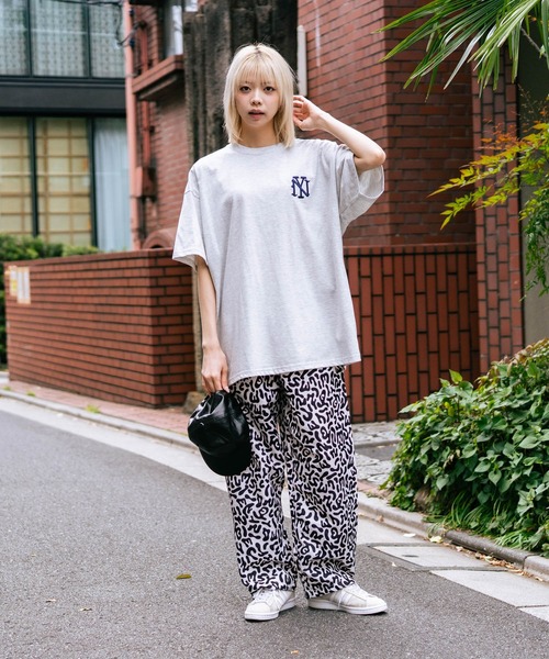 SAVIER(サビアー)の「【SAVIER/サビアー】×【ZERO STAIN/ゼロステイン】コラボ NY ロゴ刺繍 半袖 Tシャツ/ NY Logo(Tシャツ/カットソー・メンズ・ホワイト/ブラック/オフホワイト・MEDIUM/LARGE)」の19枚目の写真