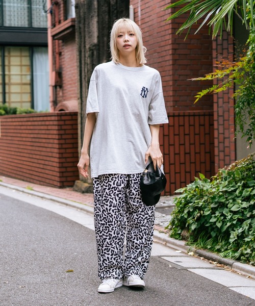 SAVIER(サビアー)の「【SAVIER/サビアー】×【ZERO STAIN/ゼロステイン】コラボ NY ロゴ刺繍 半袖 Tシャツ/ NY Logo(Tシャツ/カットソー・メンズ・ホワイト/ブラック/オフホワイト・MEDIUM/LARGE)」の21枚目の写真