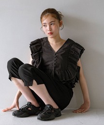 KBF（ケイビーエフ）の「カットデザインメッシュスニーカー（スニーカー）」