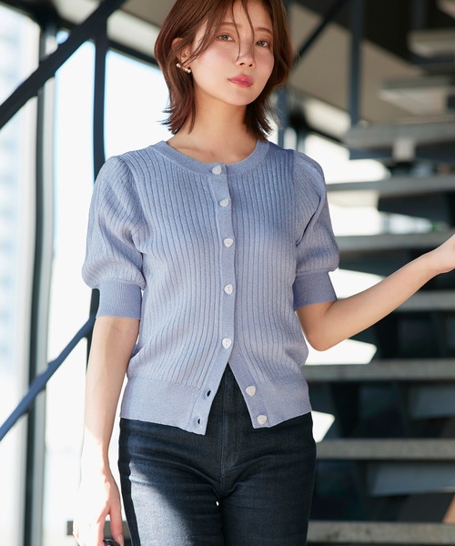 RUIRUE BOUTIQUE(ルイルエブティック)の「洗える/ストレッチ | 2WAY ラメ RIB パフカーデ | カーディガン・ニットカーディガン・トップス・ニットトップス・リブニット・サマーニット・シアートップス(カーディガン/ボレロ・レディース・グレー系1/ホワイト/ブルー系1/ピンク系1/ブラック・M/L)」の4枚目の写真