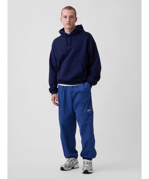 GAP（ギャップ）の「リラックスフィット 2WAY イージーウエストパンツ（その他パンツ・メンズ・ブルー/ブラック・XL/L/M/S/XS）」の3枚目の写真