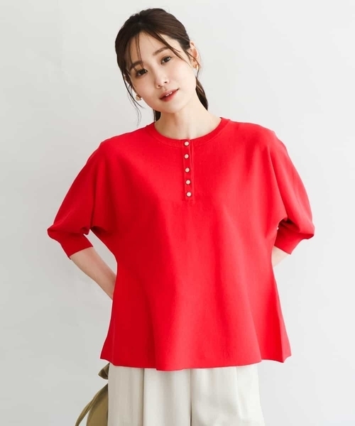 MK MICHEL KLEIN（エムケーミッシェルクラン）の「[UVカット/接触冷感/洗える]金釦フレアシルエットドルマンニット（ニット/セーター・レディース・レッド/ネイビー/ベージュ・38）」の3枚目の写真