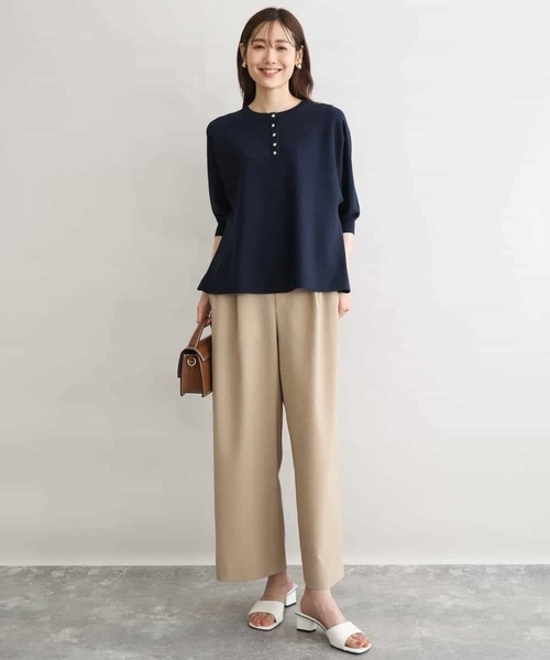 MK MICHEL KLEIN（エムケーミッシェルクラン）の「[UVカット/接触冷感/洗える]金釦フレアシルエットドルマンニット（ニット/セーター・レディース・レッド/ネイビー/ベージュ・38）」の9枚目の写真