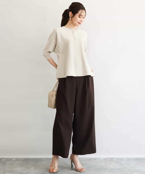 MK MICHEL KLEIN（エムケーミッシェルクラン）の「[UVカット/接触冷感/洗える]金釦フレアシルエットドルマンニット（ニット/セーター・レディース・レッド/ネイビー/ベージュ・38）」の13枚目の写真