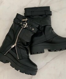 ベルト付きカバーブーツ