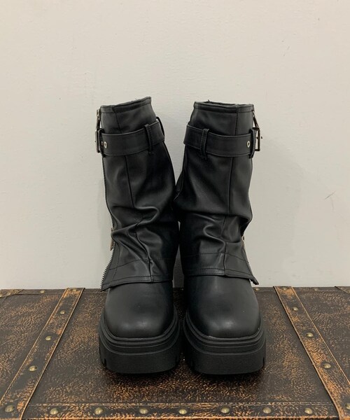 cs T&P(シーエスティーアンドピー)の「ベルト付きカバーブーツ(ブーツ・レディース・ブラック・L/S/M/LL)」の9枚目の写真