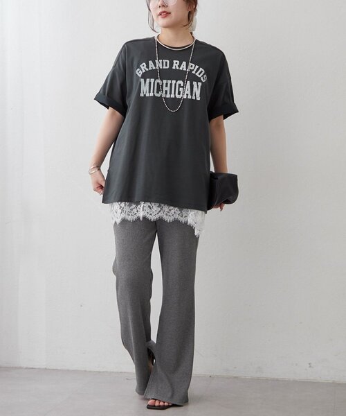 Remind me and forever(リマインドミーアンドフォーエバー)の「《サスティナブル》ロゴTシャツ(Tシャツ/カットソー・レディース・スミクロ/オフホワイト/アイボリー・FREE)」の2枚目の写真