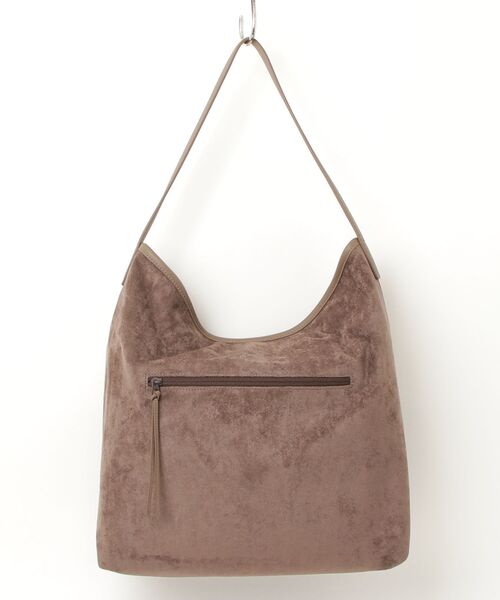 Un coeur(アンクール)の「【Un coeur/アンクール】SUEDE DRAPE ONE SHOULDER / スエード ドレープワンショルダー kareem / K906019(ショルダーバッグ・レディース・キャメル/グレー・FREE)」の7枚目の写真