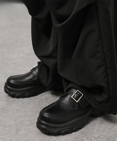 Alfred Alex(アルフレッドアレックス)の「【Alfred Alex】+5cm Chunky High-Sole Belt Sneaker Loafer / ハイソール ベルトスニーカーローファー(ローファー・メンズ・ブラック・L/M/S)」の18枚目の写真