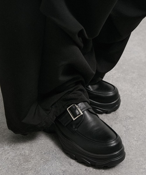 Alfred Alex(アルフレッドアレックス)の「【Alfred Alex】+5cm Chunky High-Sole Belt Sneaker Loafer / ハイソール ベルトスニーカーローファー(ローファー・メンズ・ブラック・L/M/S)」の5枚目の写真