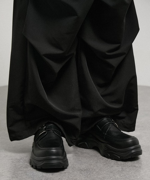 Alfred Alex(アルフレッドアレックス)の「【Alfred Alex】+5cm Chunky High-Sole Belt Sneaker Loafer / ハイソール ベルトスニーカーローファー(ローファー・メンズ・ブラック・L/M/S)」の6枚目の写真