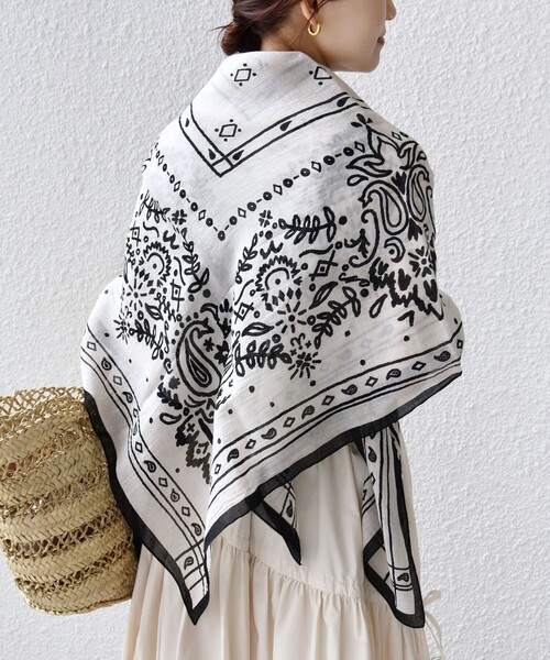 manipuri（マニプリ）の「manipuri: 120*120 STOLE（ストール/ショール