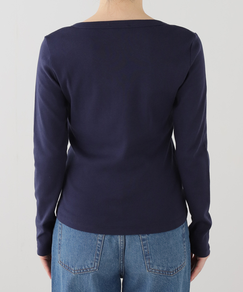 BAUM UND PFERDGARTEN（バウムウンドヘルガーデン）の「【BAUM UND PFERDGARTEN/バウム ウンド ヘルガーデン】MAIN ロングTEEシャツ（Tシャツ/カットソー・レディース・ネイビー/ホワイト・FREE）」の14枚目の写真