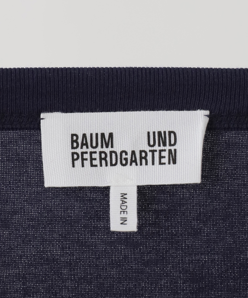 BAUM UND PFERDGARTEN（バウムウンドヘルガーデン）の「【BAUM UND PFERDGARTEN/バウム ウンド ヘルガーデン】MAIN ロングTEEシャツ（Tシャツ/カットソー・レディース・ネイビー/ホワイト・FREE）」の17枚目の写真