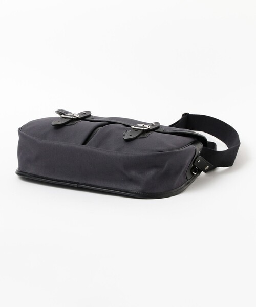 BEAMS F(ビームスエフ)の「【別注】CROOTS / ダービーキャンバス ハンティング ショルダーバッグ(トートバッグ・メンズ・グレー・ONE SIZE)」の4枚目の写真