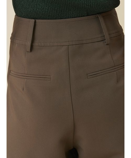 SNIDEL（スナイデル）の「シンプルタックパンツ（その他パンツ・レディース・ブラウン/グレー/ライトベージュ・0/1）」の10枚目の写真