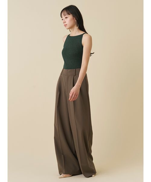 SNIDEL（スナイデル）の「シンプルタックパンツ（その他パンツ・レディース・ブラウン/グレー/ライトベージュ・0/1）」の6枚目の写真