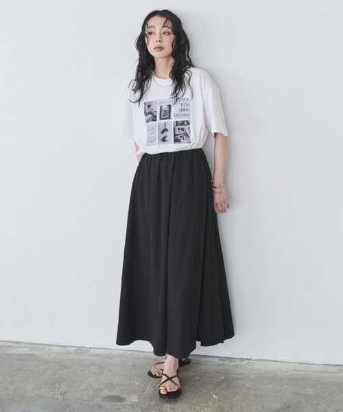 Anclear oui(アンクリアウィ)の「アソートプリントデザインT(Tシャツ/カットソー・レディース・ホワイト系その他/ホワイト系その他3/ホワイト系その他2・F)」の4枚目の写真