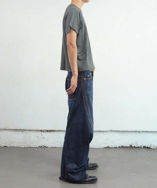 NVRFRGT(ネヴァーフォーゲット)の「【NVRFRGT】3D TWISTED WIDE LEG JEANS(デニムパンツ・メンズ・インディゴブルー・1/3/2)」の3枚目の写真