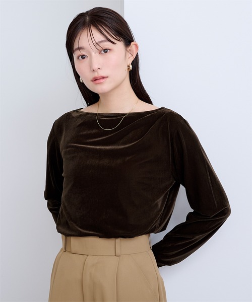 UR'S(ユアーズ)の「ベロアドレープトップス(Tシャツ/カットソー・レディース・オフホワイト/ブラウン/チャコール/ブラック/モカ・S/L/M)」の19枚目の写真