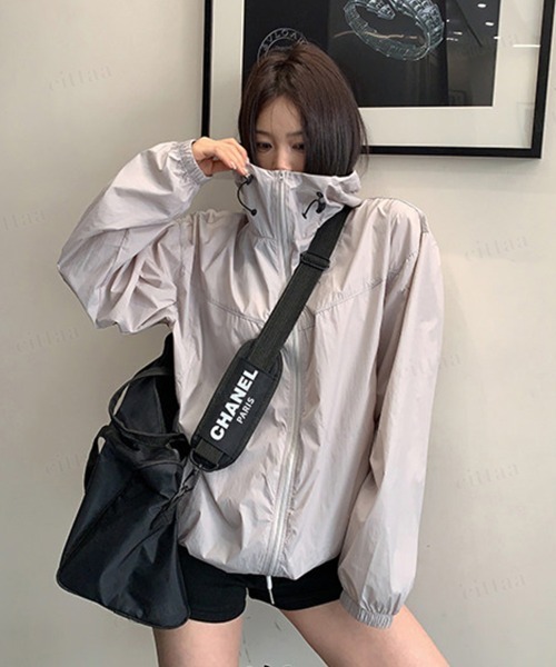 Dalfwin(ダールフィン)の「韓国ファッション 薄手ドローストリングウインドブレーカー(マウンテンパーカー・レディース・ホワイト/グレー・FREE)」の3枚目の写真