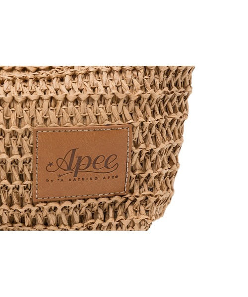 A BATHING APE(アベイシングエイプ)の「HEART BADGE WEAVING HANDBAG(ハンドバッグ・レディース・ベージュ・FREE)」の3枚目の写真
